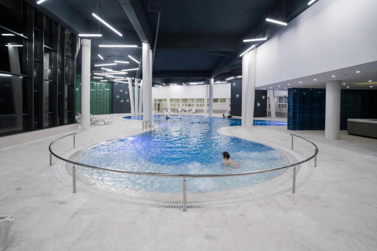 Green Oaza Apartment 福伊尼察 外观 照片
